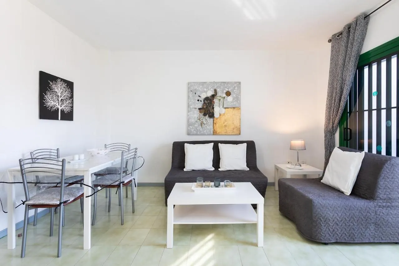 아로나 Parque Don Jose With Heated Pool And Wifi 아파트